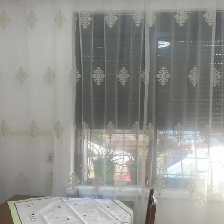 Apartmán Tirana Home *