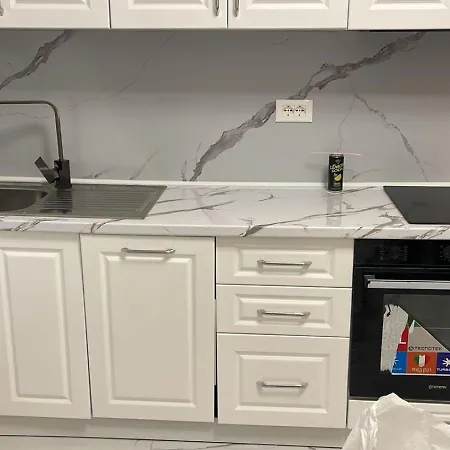 Tirana Home Apartman